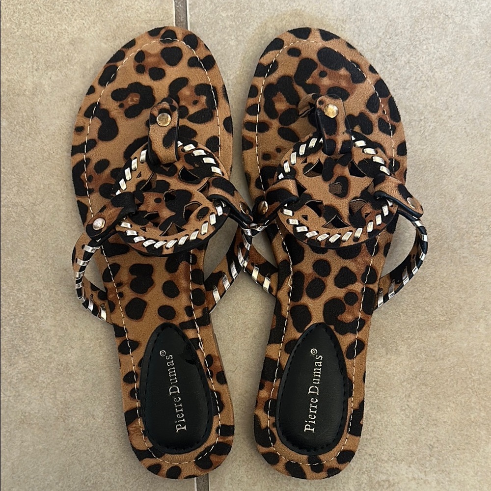 Pierre Dumas Brown and Black Sandals with Chain Detail